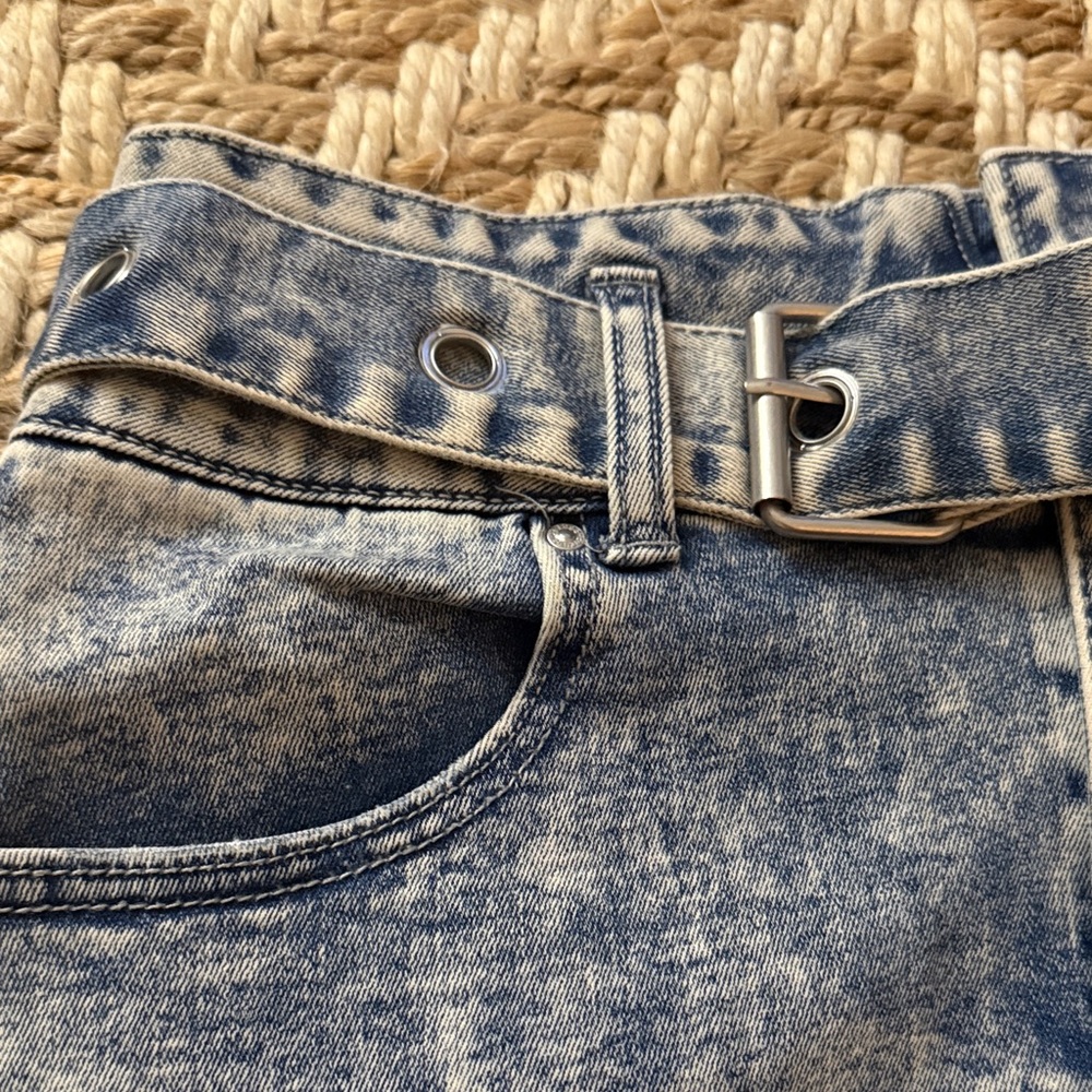 refuge Light Blue Acid-Wash Denim Mini Skirt with Self Belt - Picture 2 of 4
